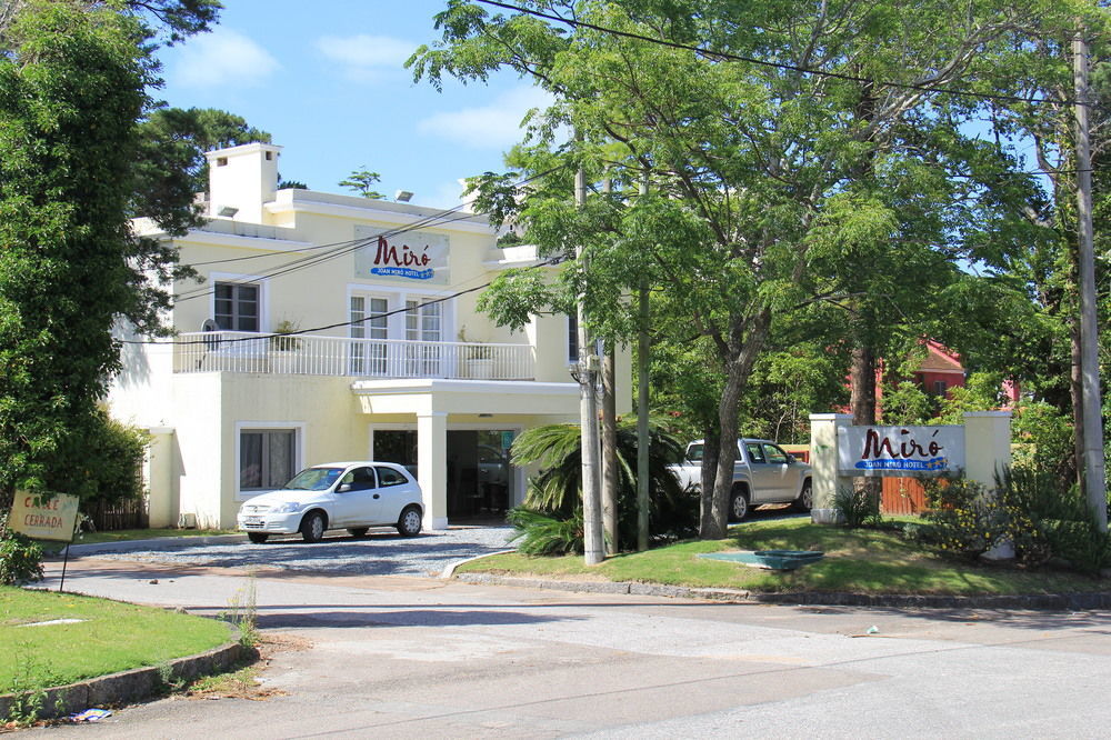 Joan Miro Hotel Punta del Este Exterior photo