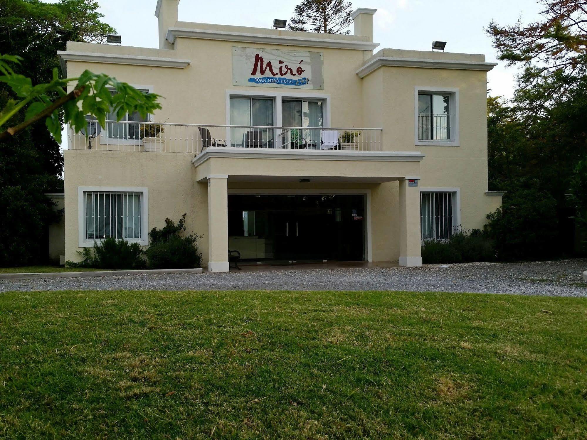 Joan Miro Hotel Punta del Este Exterior photo